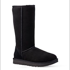 Ugg classic tall boot sz 9